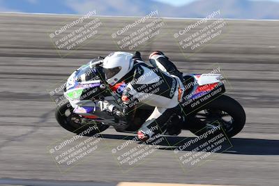 media/Jan-16-2026-CVMA Friday Practice (Fri) [[6f2bf47531]]/3-Racer 2/Session 2 Bowl Entry Pans/